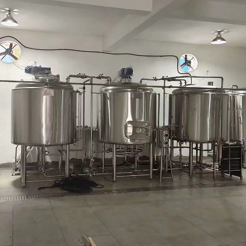 乌坡镇精酿啤酒设备厂—如何延长精酿啤酒设备的使用寿命